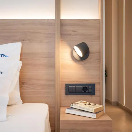 Palm Tree Suites, By Zantewize Aparthotel 4*